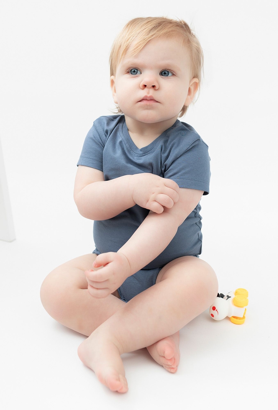 Niebieskie body z ótkim rękawem