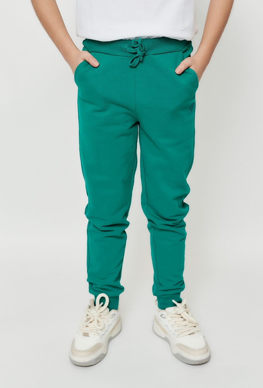Zielone spodnie dresowe dla chłopca