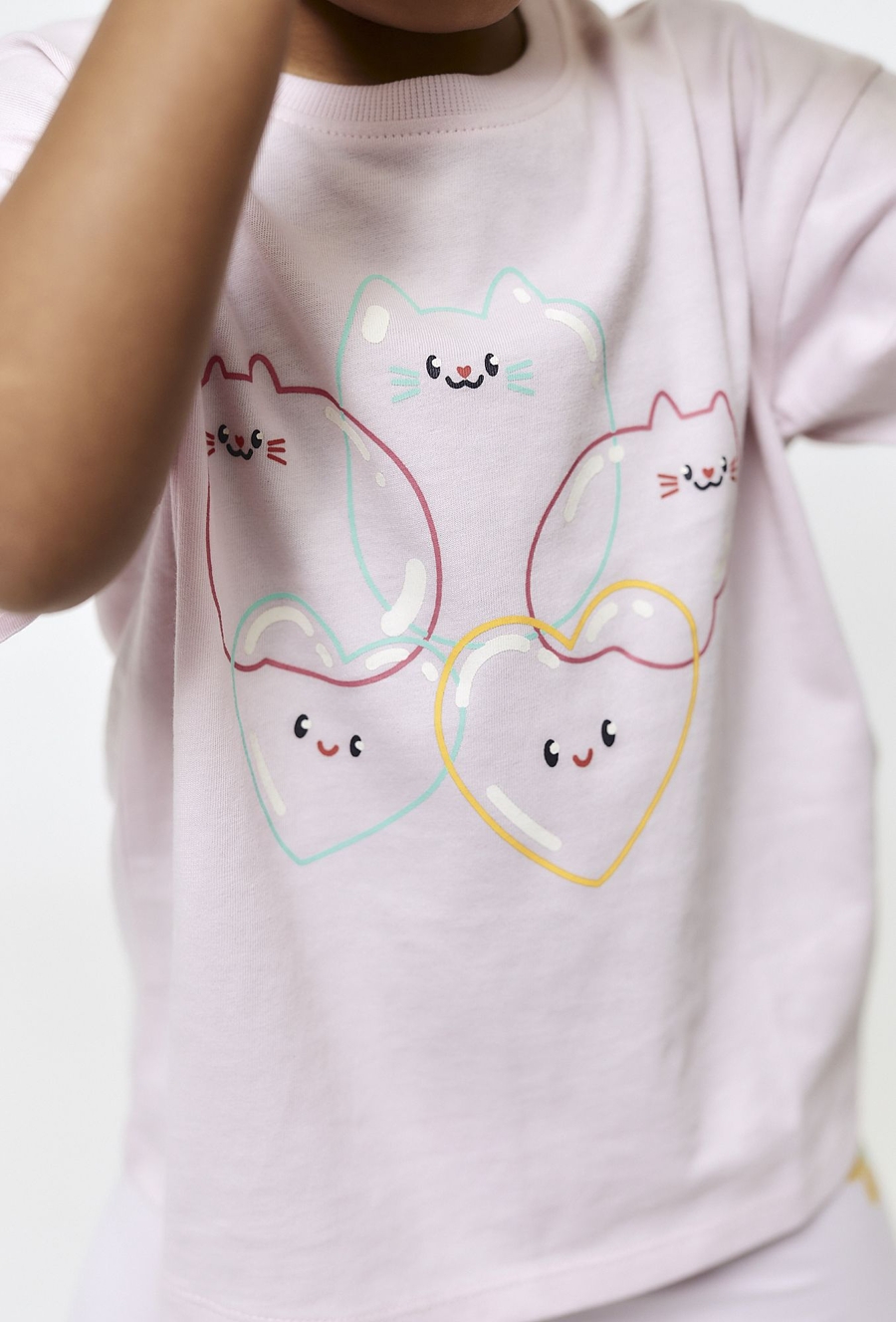 Różowy t-shirt dziewczęcy w kotki i serduszka - 510.15