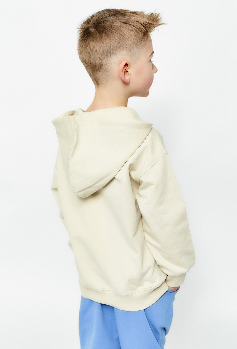 Bluza nierozpinana z kapturem