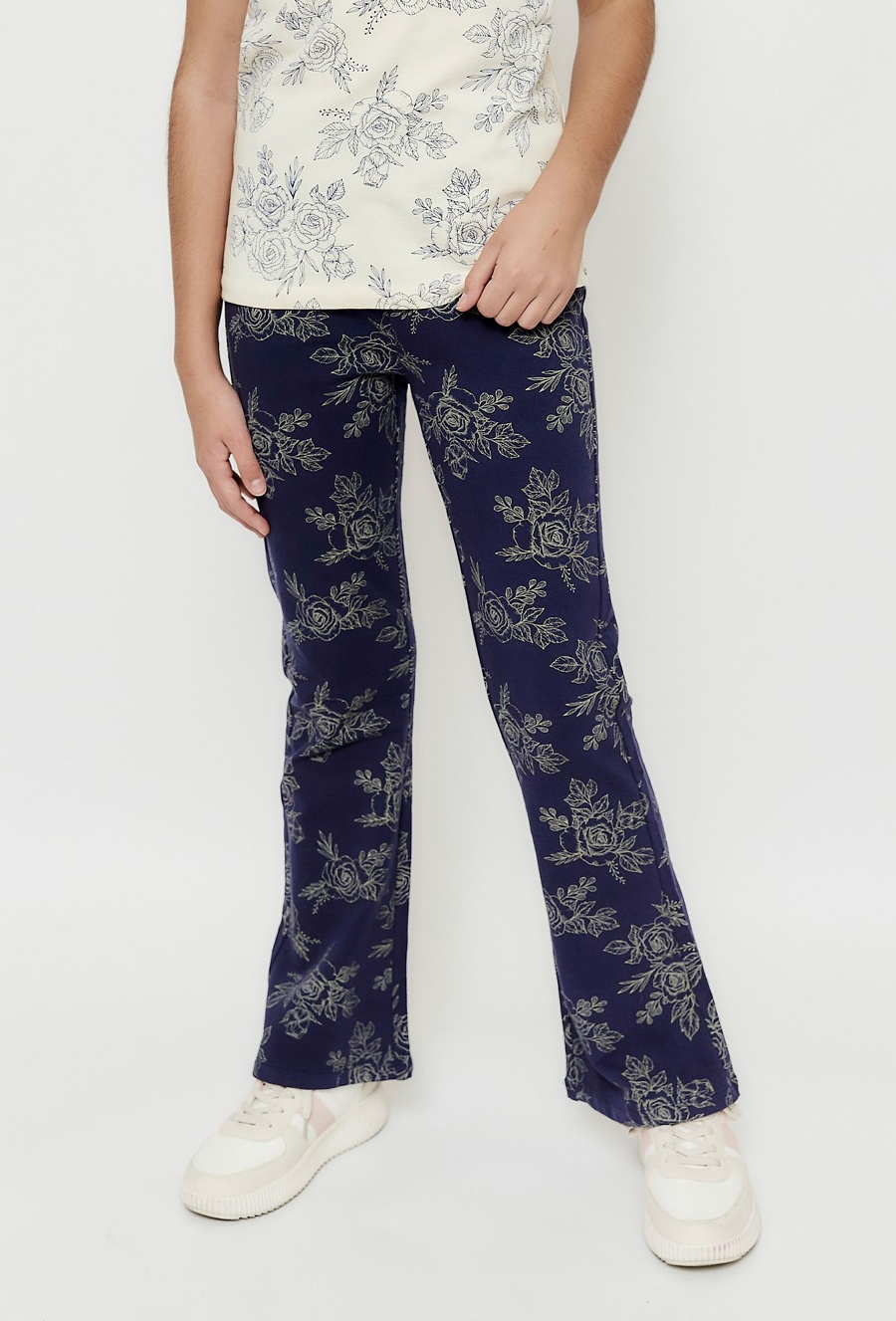 Granatowe spodnie flare dla dużej dziewczynki - 510.15.