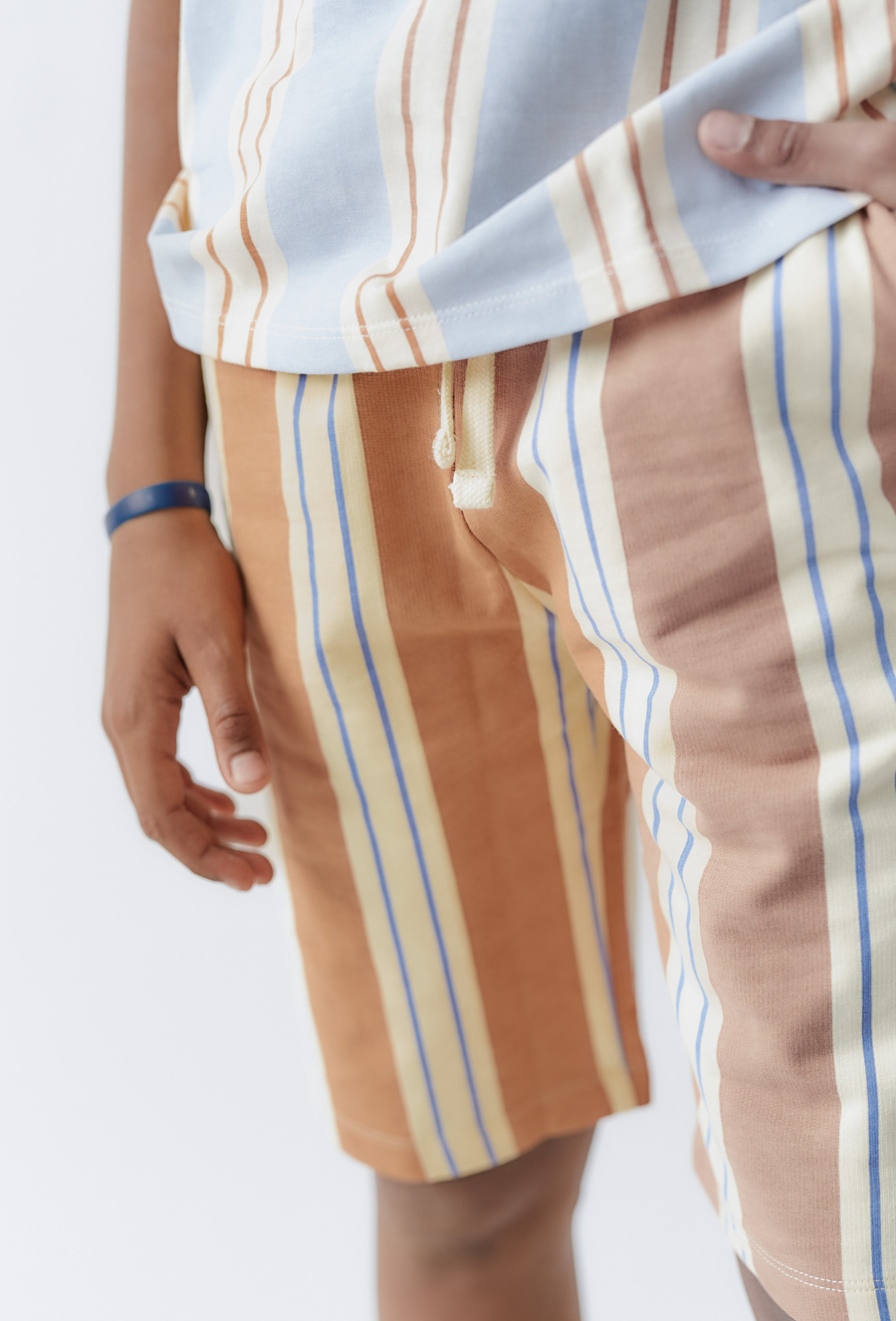 Bawełniane szorty chłopięce w paski