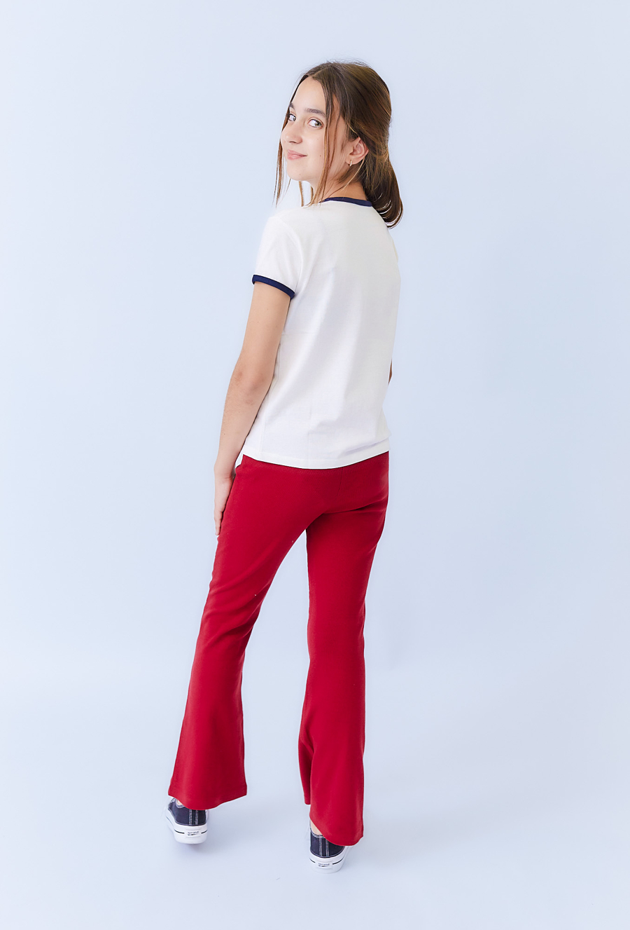 Czerwone legginsy dziewczęce flare z rozcięciami