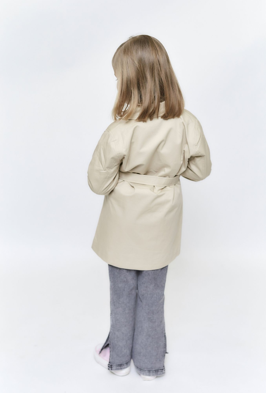 Dziewczęcy płaszcz dwurzędowy