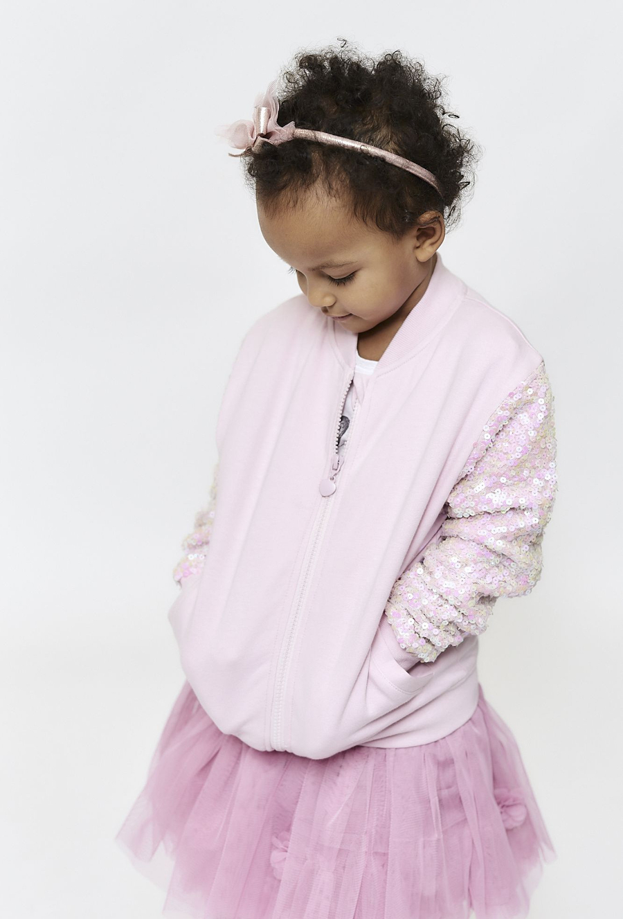 Bluza bomberka z cekinami