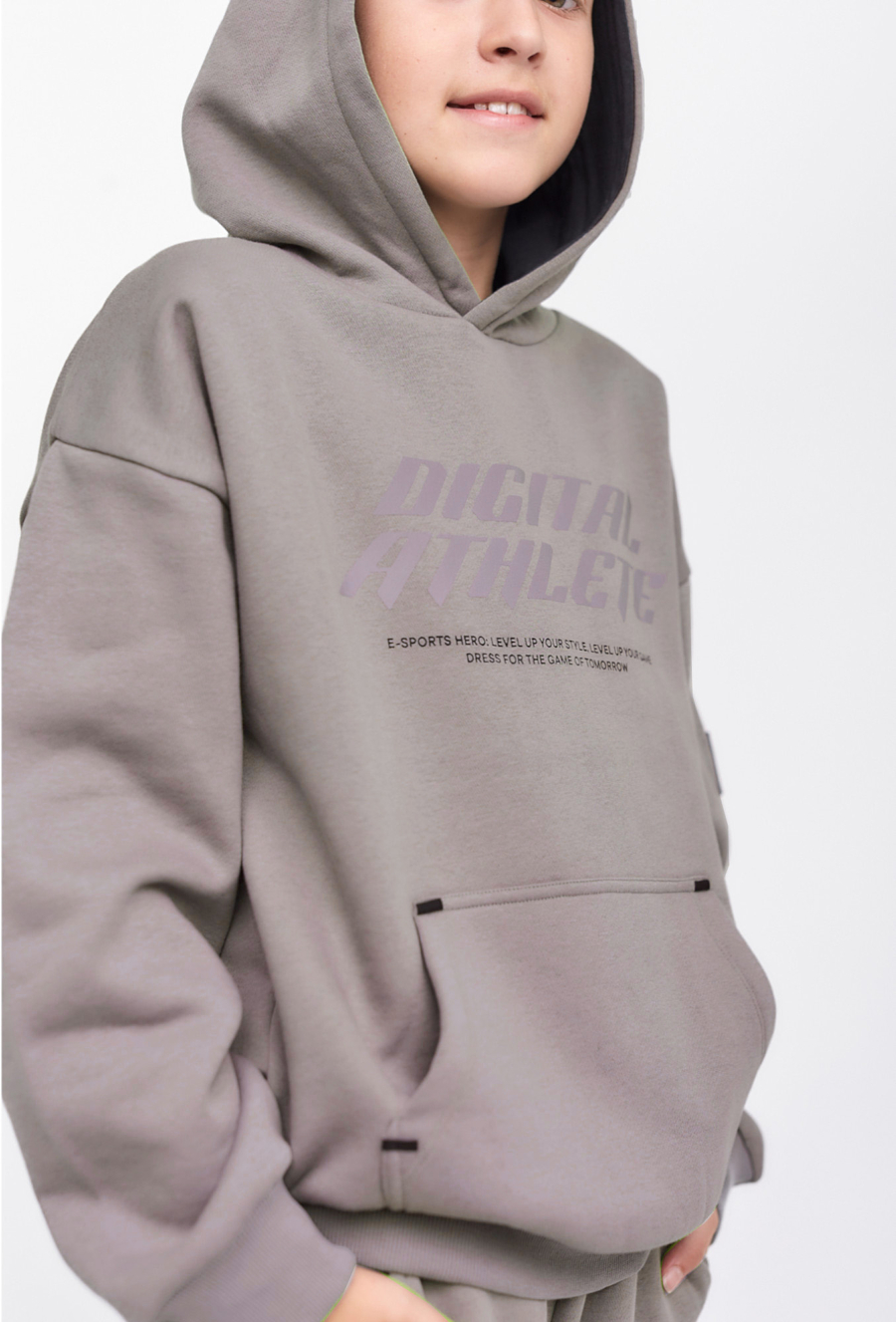 Szara bluza nierozpinana z kapturem dla chłopca