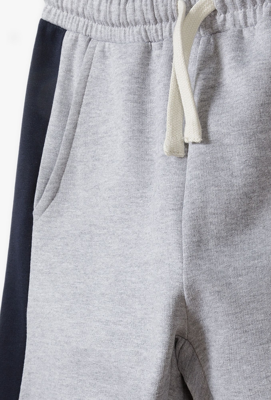 Szare spodnie dresowe dla chłopca - loose fit