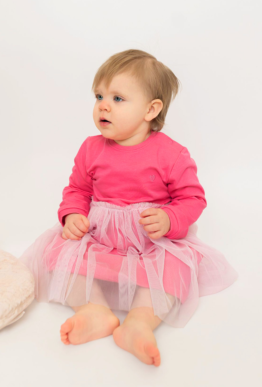 Sukienka z długim rękawem - tiul