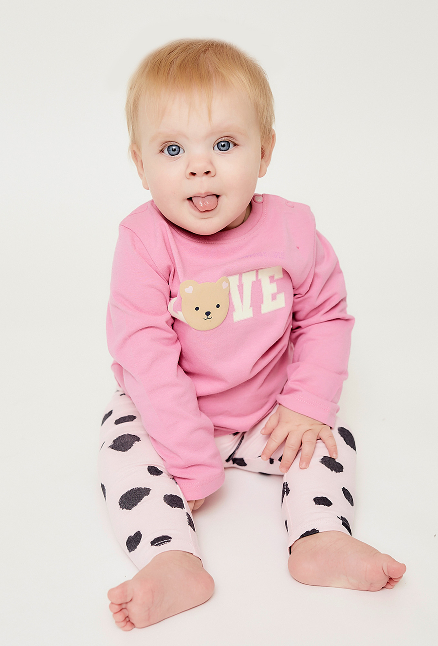 Różowa bluzka dla niemowlaka - LOVE - 510.15.