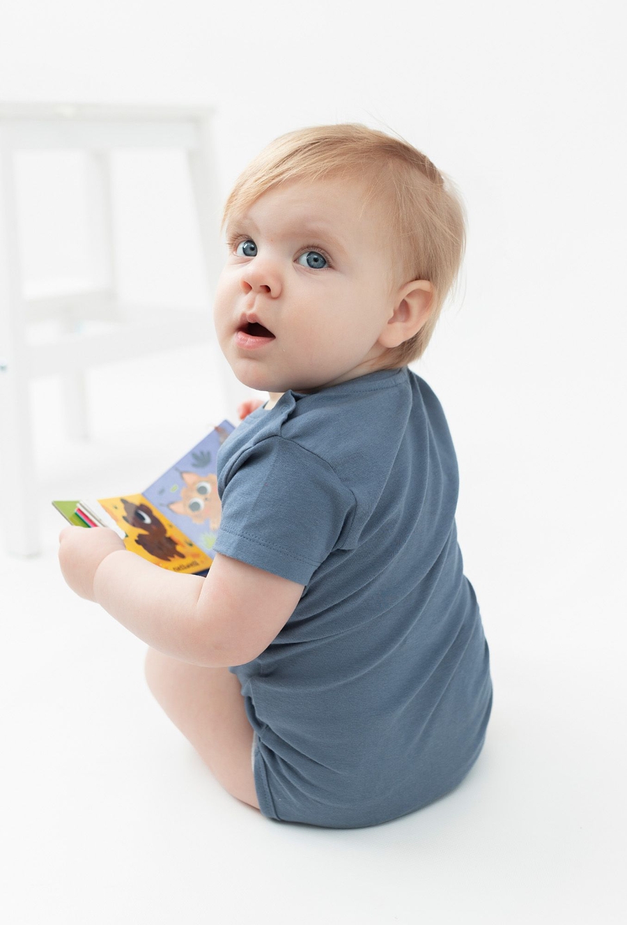 Niebieskie body z ótkim rękawem