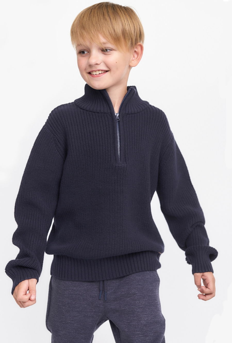 Sweter nierozpinany dla chłopca