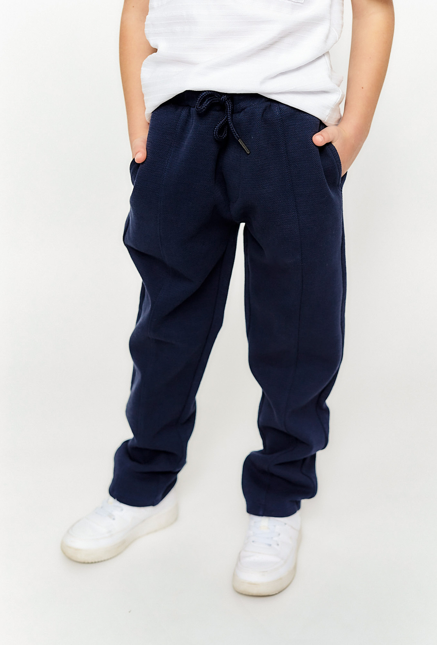Granatowe spodnie dresowe dla chłopca
