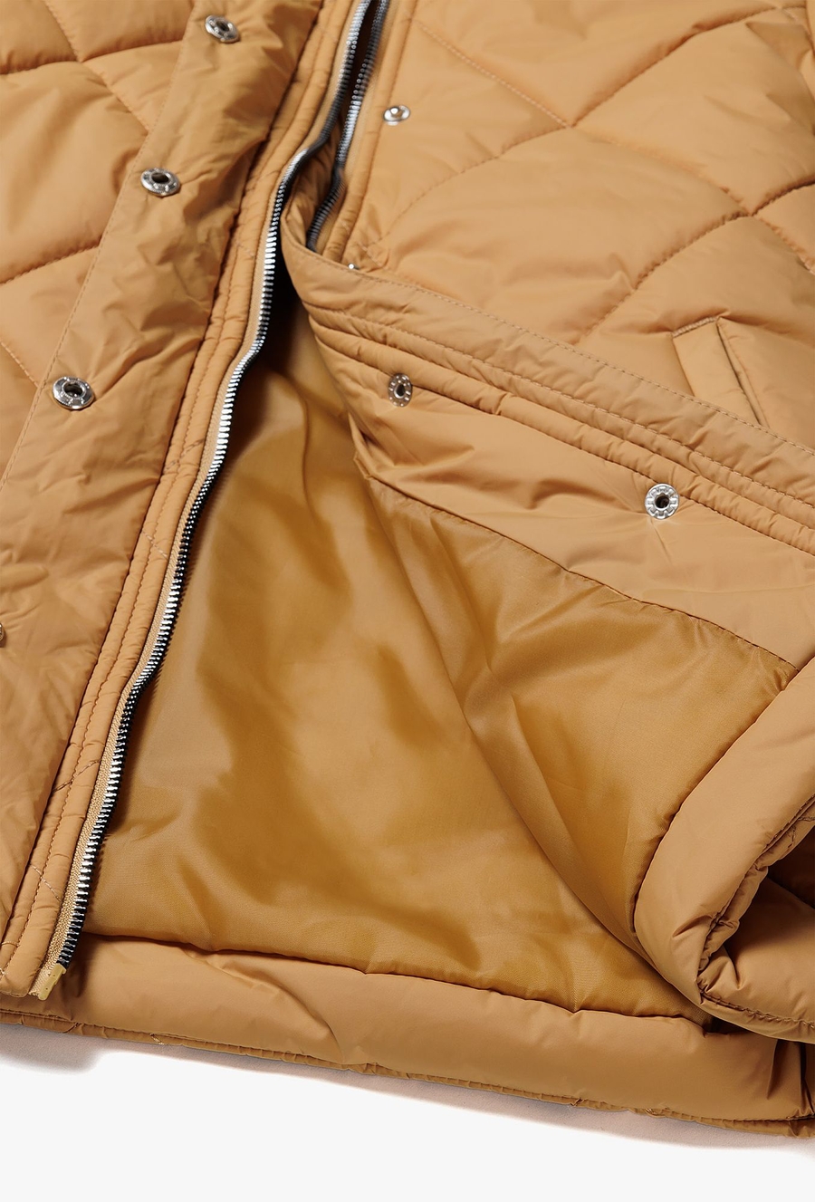 Pikowany płaszcz zimowy dziewczęcy