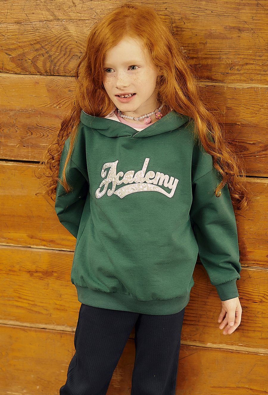 Bluza dresowa dla dziewczynki zielona - Academy - 510.15.