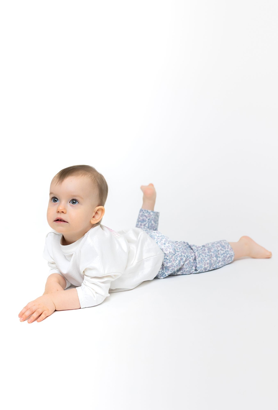 Spodnie dresowe niemowlęce w kwiatki