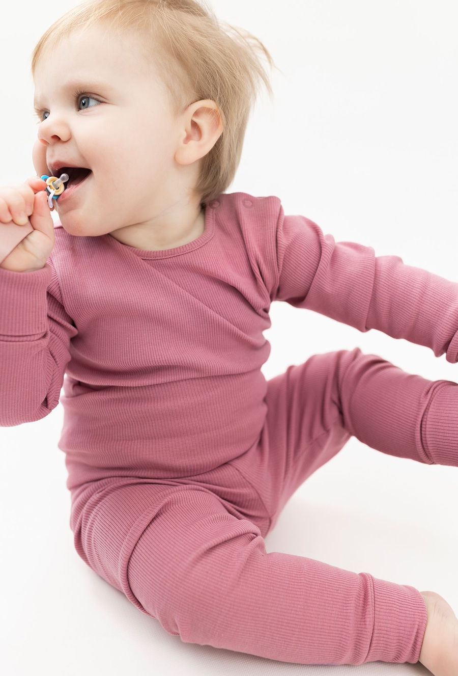 Body niemowlęce z długim rękawem