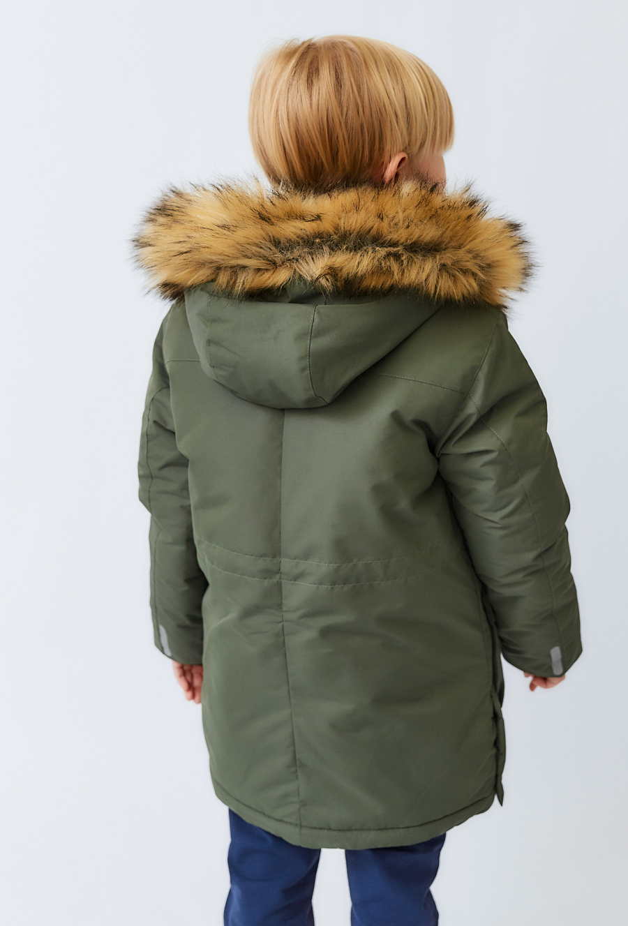 Kurtka zimowa chłopięca khaki- z kapturem i kieszeniami.