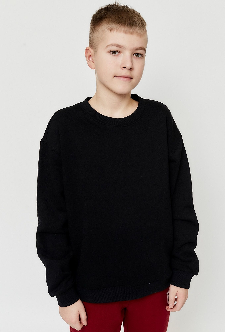 Czarna bluza nierozpinana