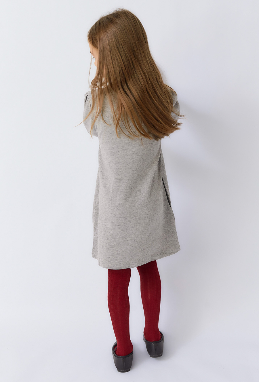 Sukienka dziewczęca z długim rękawem i aplikacją