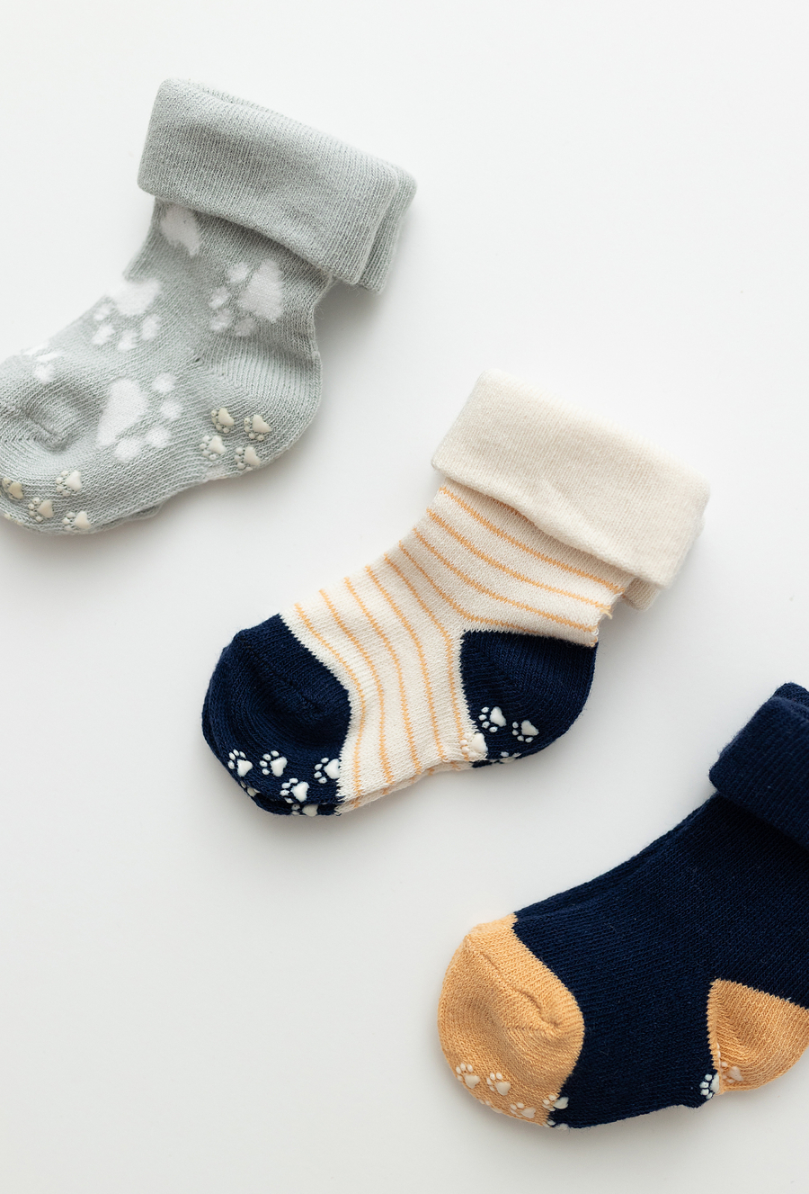 Skarpety niemowlęce 3-pak – łapki wywijane z ABS.