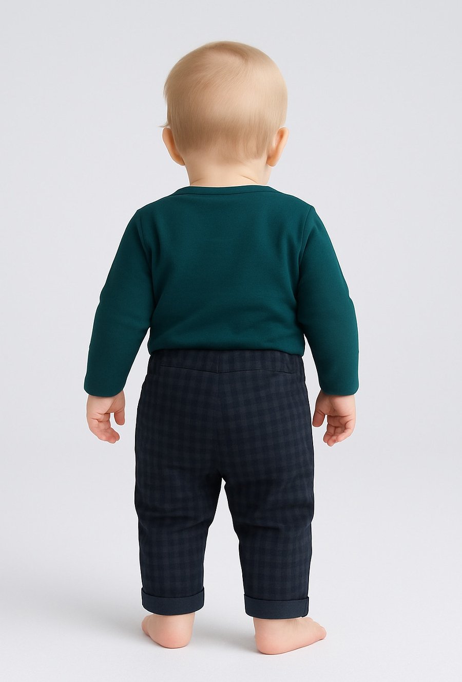 Spodnie niemowlęce chłopięce w atkę – granatowe