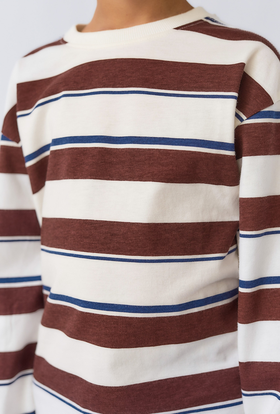 Bluzka chłopięca w paski z długim rękawem