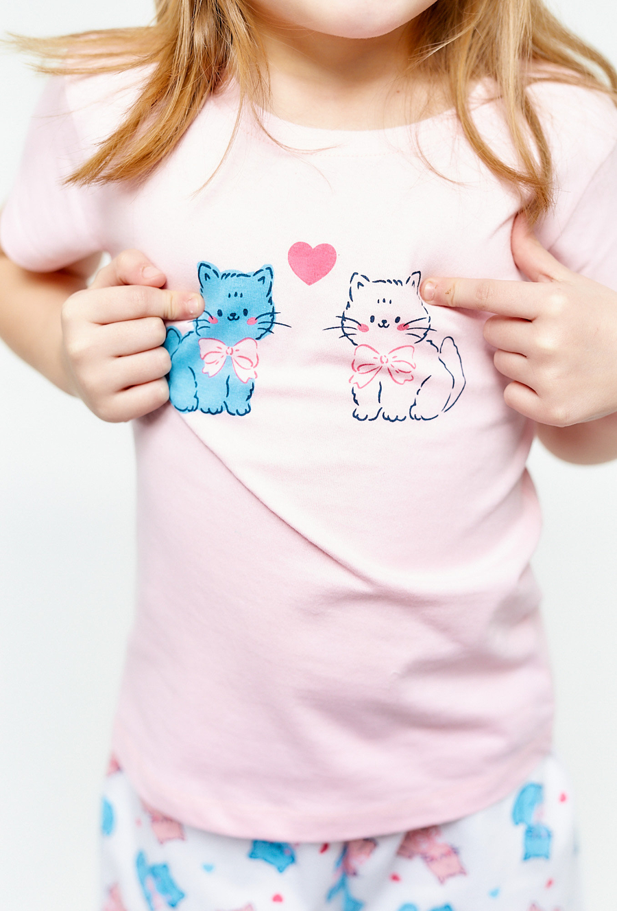 Piżama dla dziewczynki - różowa z kotkami