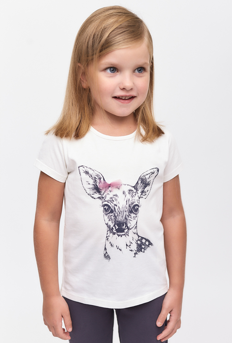 Biały bawełniany t-shirt dziewczęcy z sarenką - 510.15.