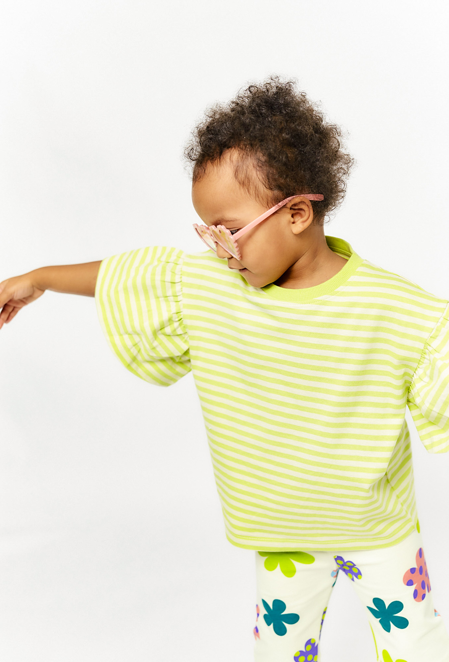 Komplet ubrań na lato - bluzka i legginsy