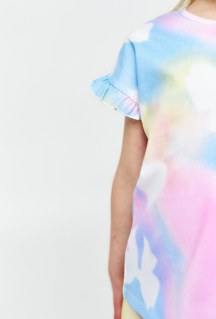 T-shirt w pastelowe wzory