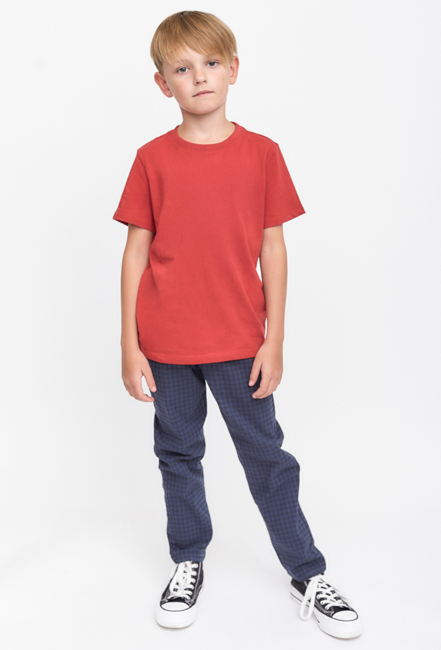 Granatowe spodnie w drobną atkę