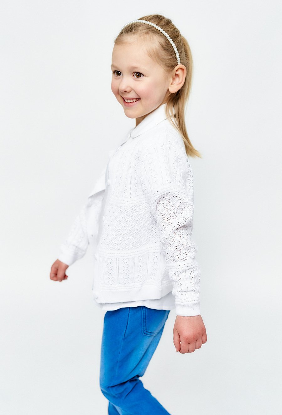 Ażurowy kardigan dziewczęcy