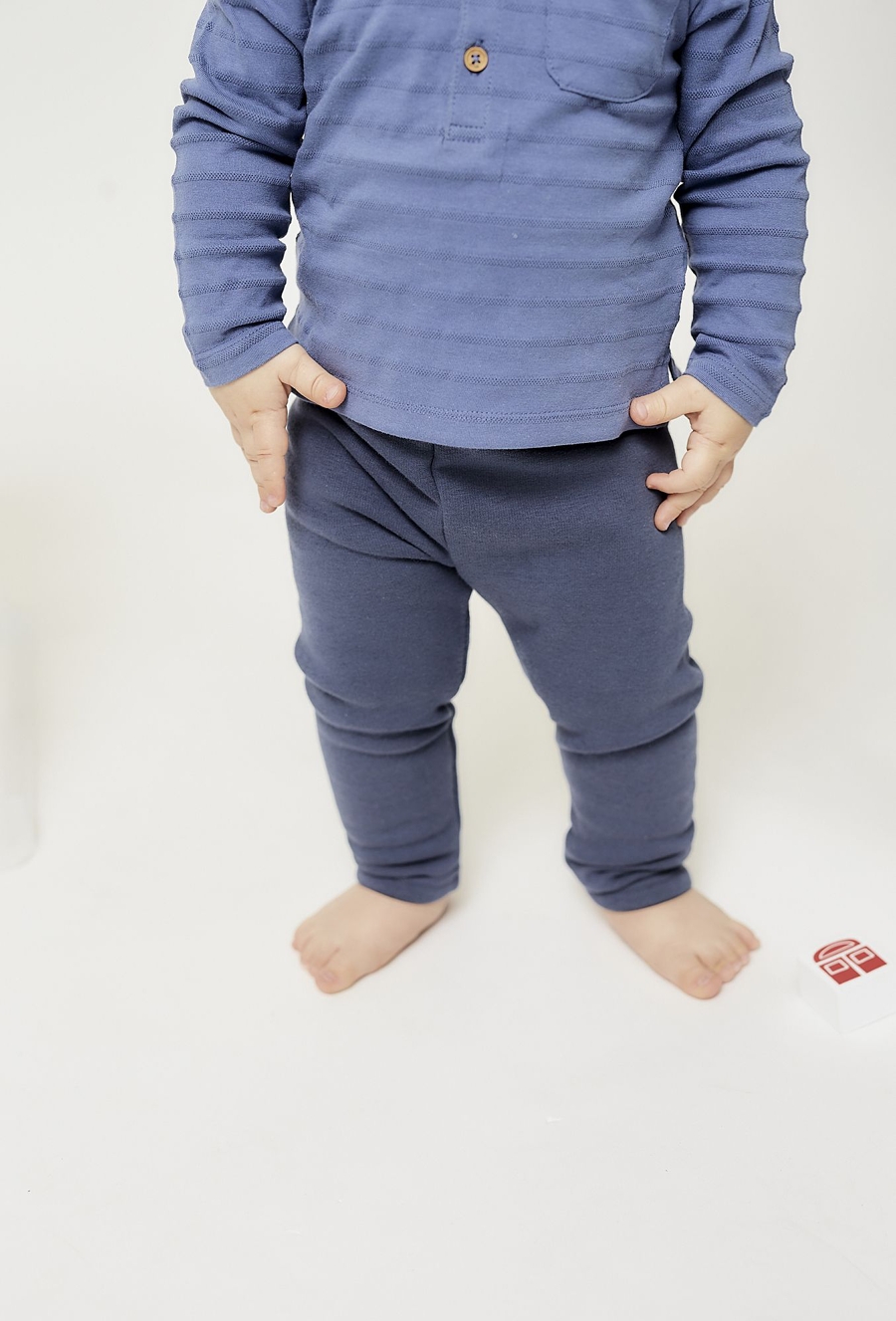 Spodnie dresowe dla niemowlaka - 510.15.