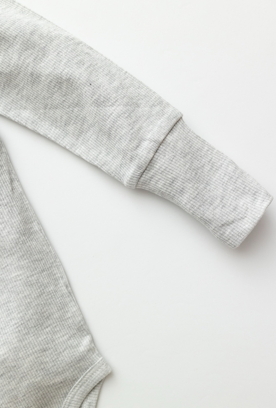 Szare ribowe body niemowlęce chłopięce z długim rękawem