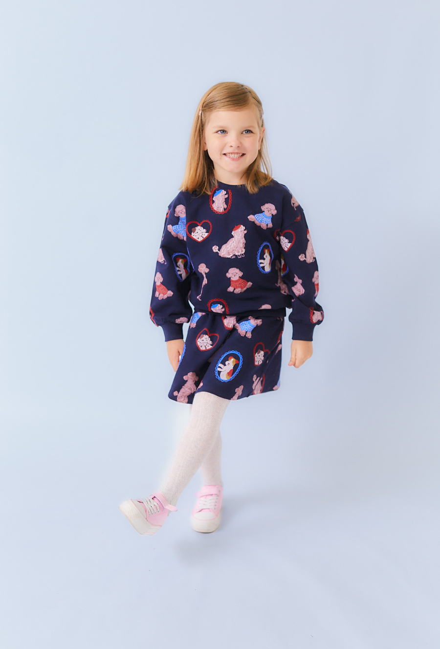 Granatowa spódnica dziewczęca z nadrukiem w pieski