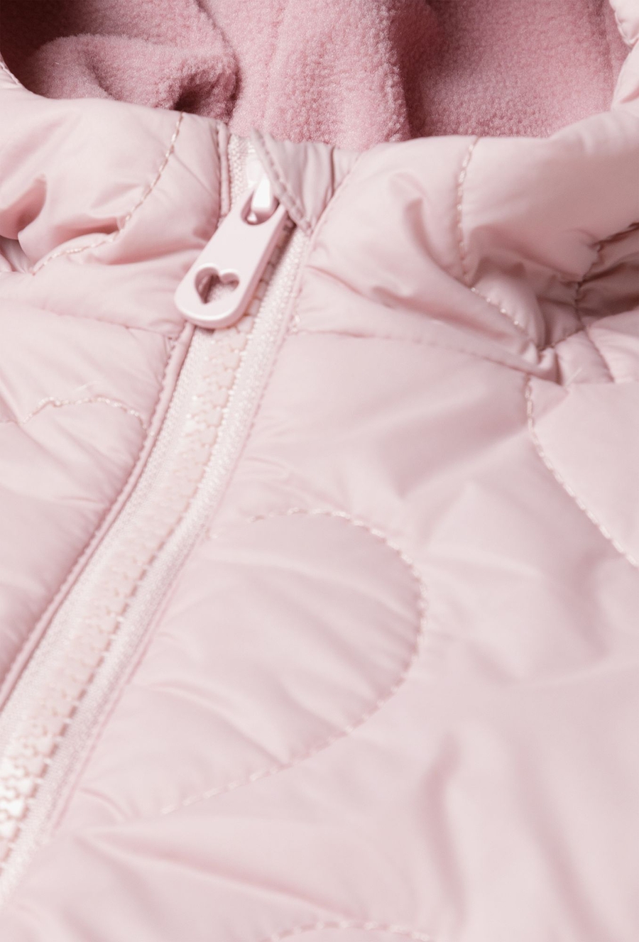 Pikowana przejściowa kurtka dla niemowlaka - różowa- 510.15.