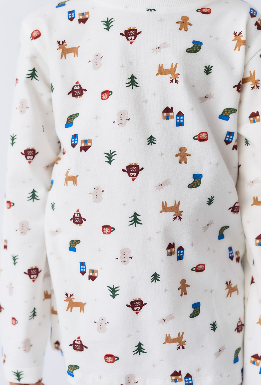 Chłopięca piżama z długim rękawem w świąteczny wzór