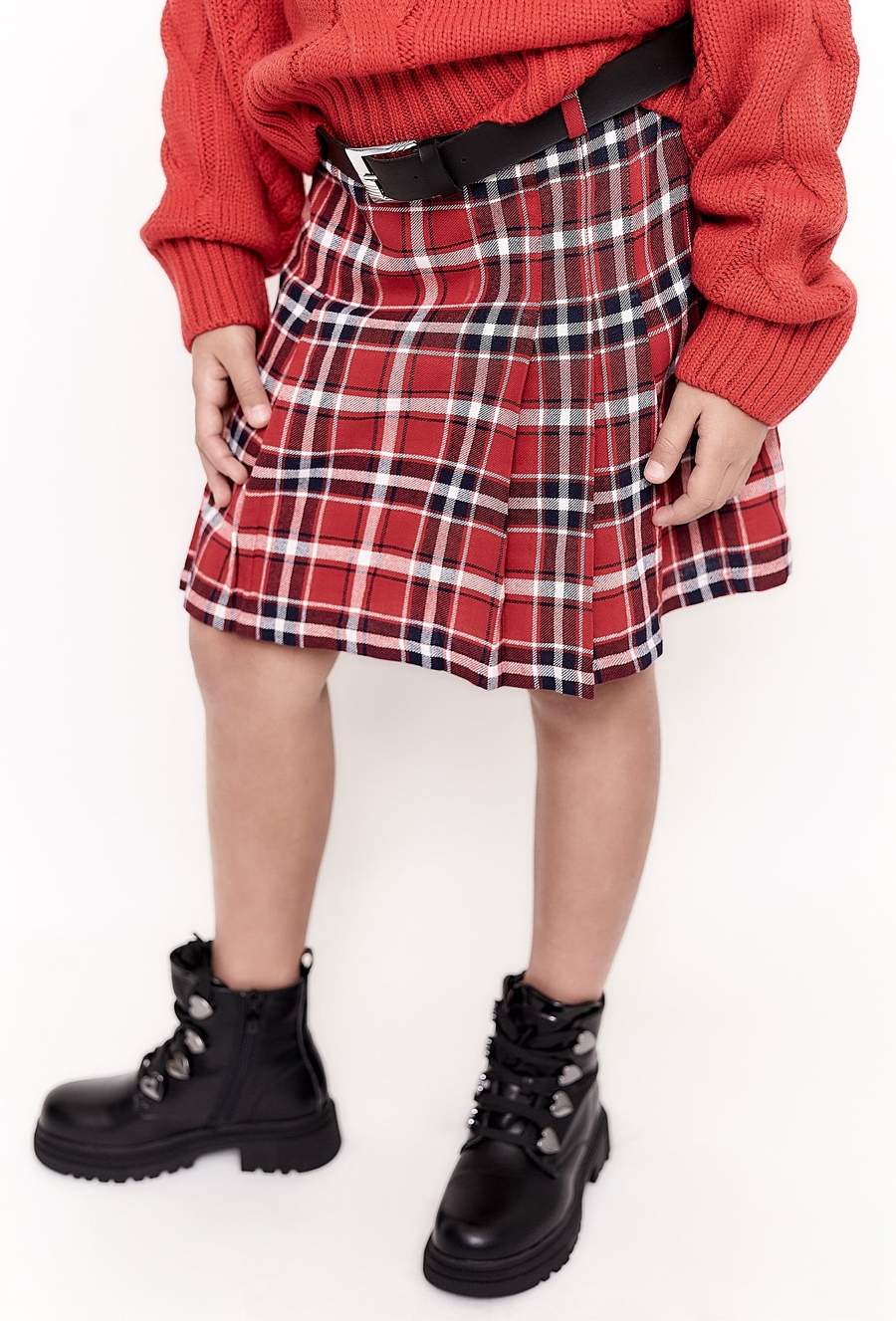 Krótka spódnica w atę