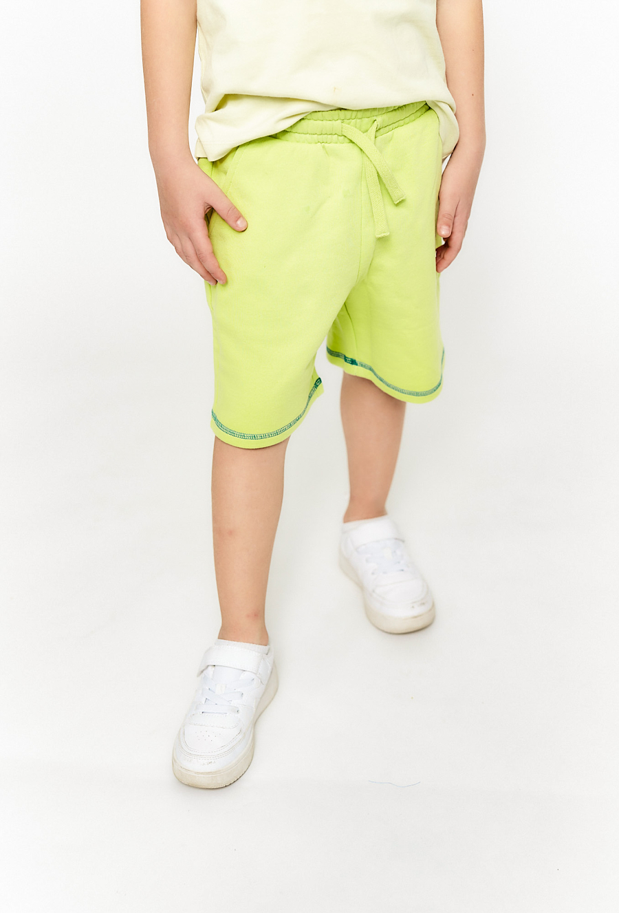 Szorty dresowe dla chłopca