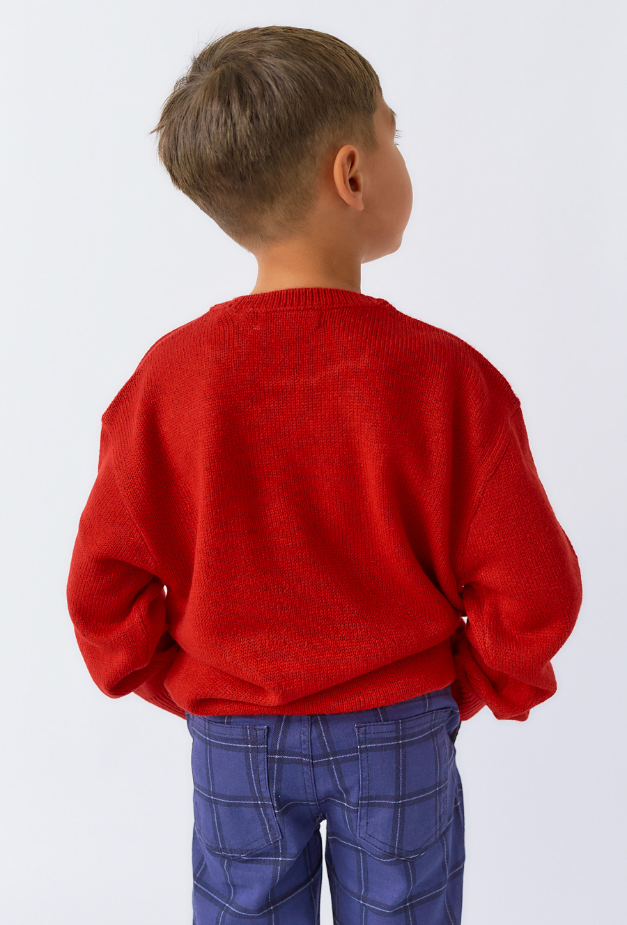 Chłopięcy sweter świąteczny z reniferem – czerwony