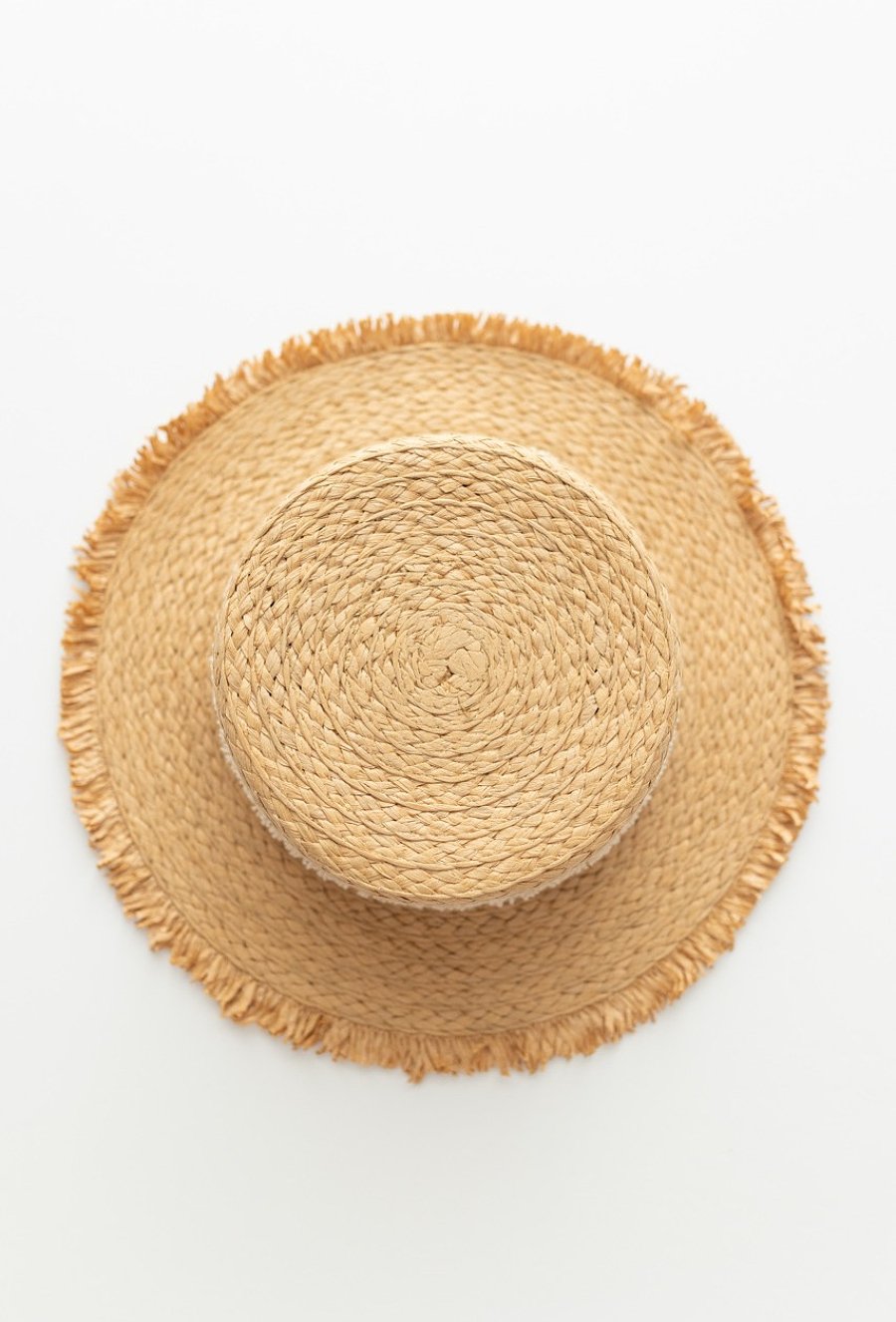 Kapelusz słomkowy z frędzlami