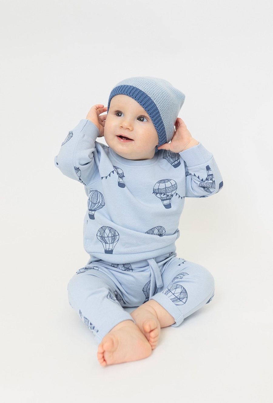 Niemowlęca bluza dresowa i niebieska w baloniki