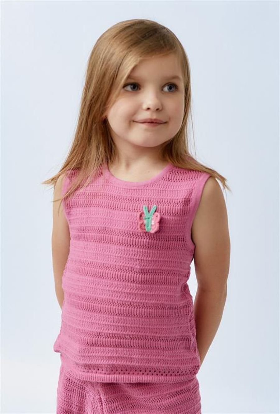 Ażurowa koszulka bez rękawów