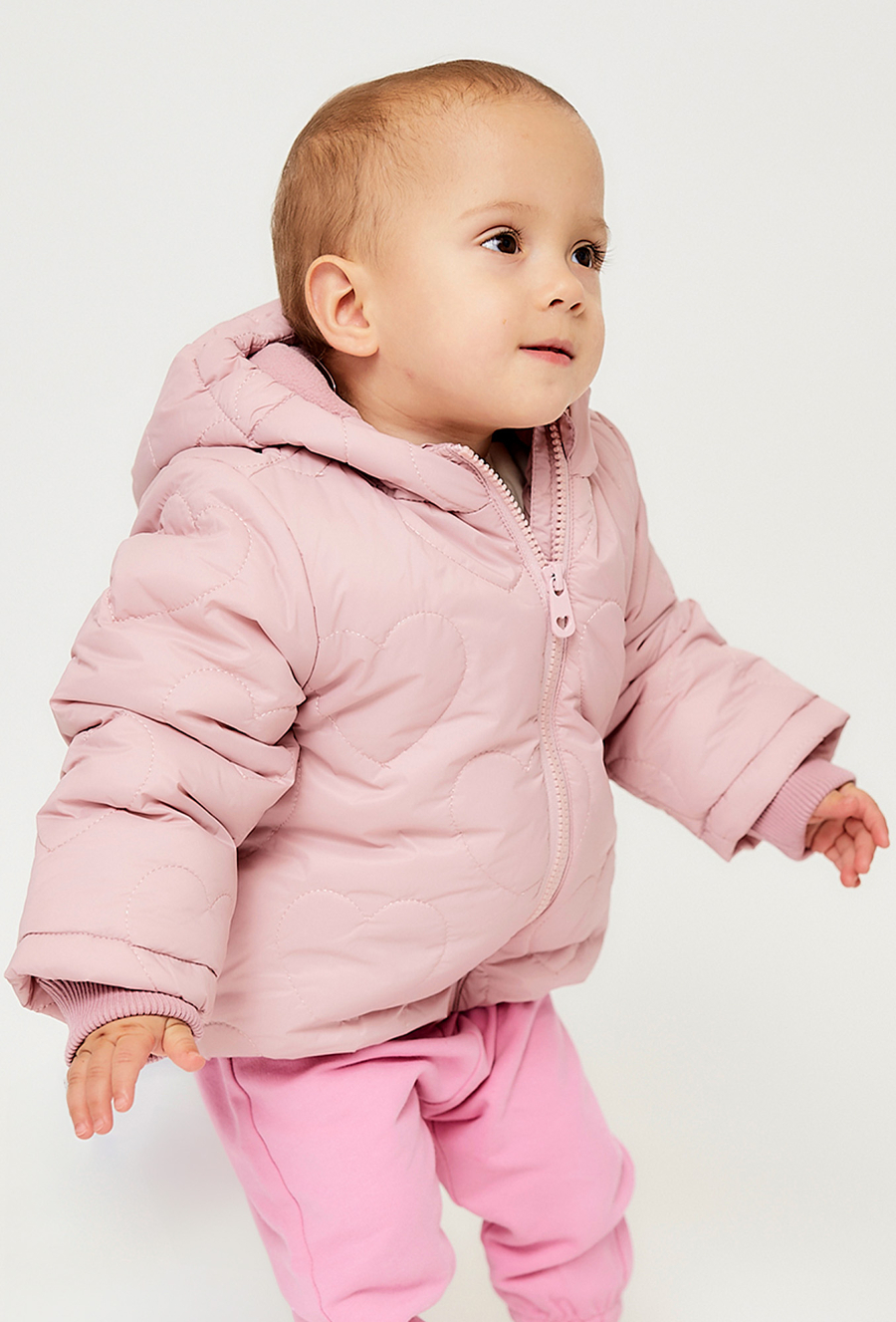 Pikowana przejściowa kurtka dla niemowlaka - różowa- 510.15.