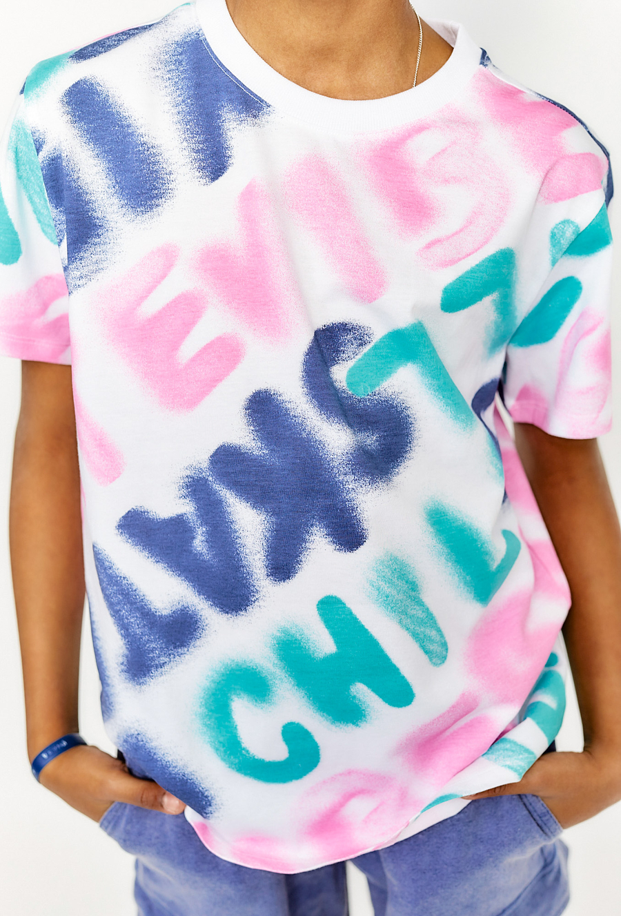 Kolorowy t-shirt chłopięcy