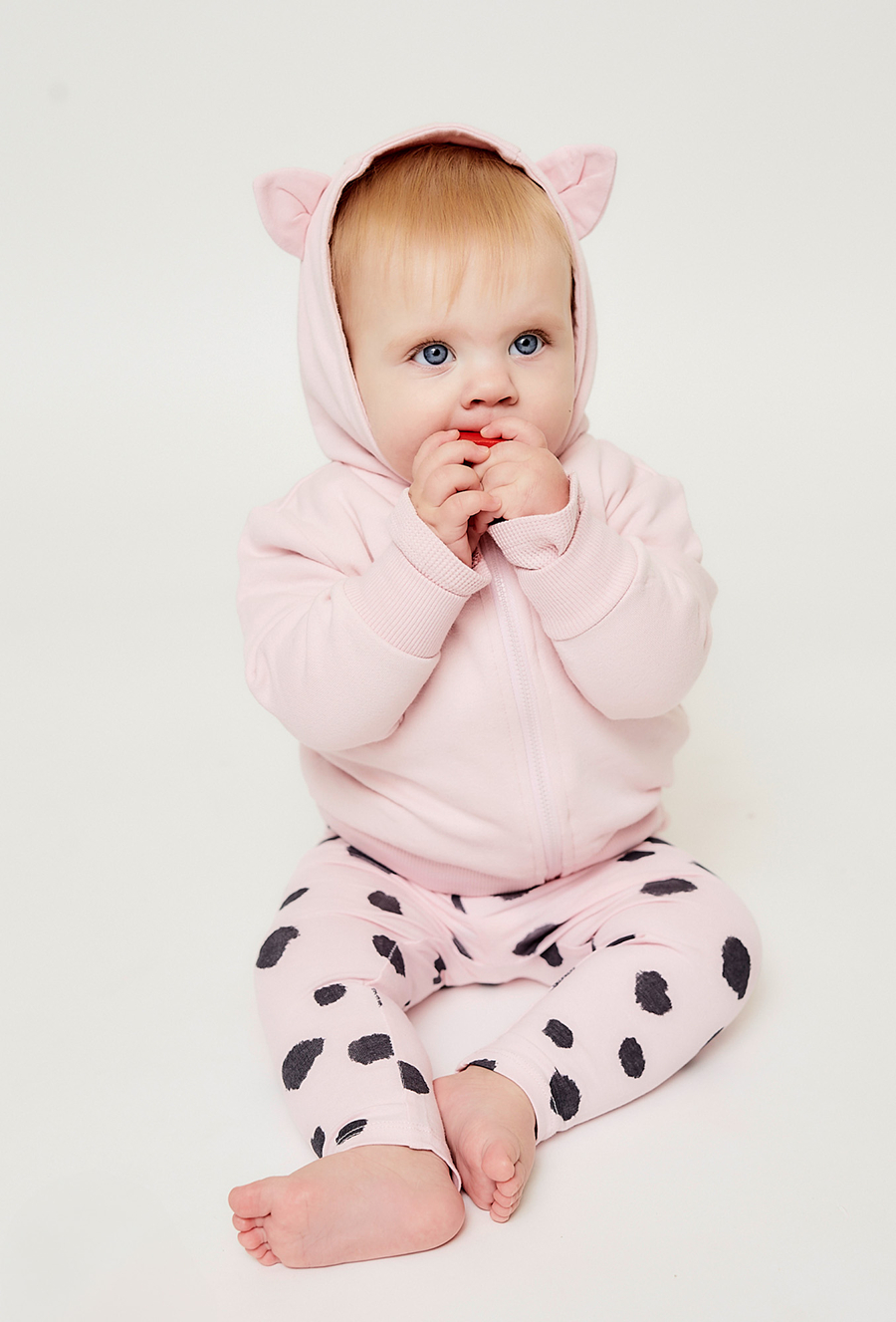 Bluza rozpinana z kapturem dla dziewczynki - 510.15.