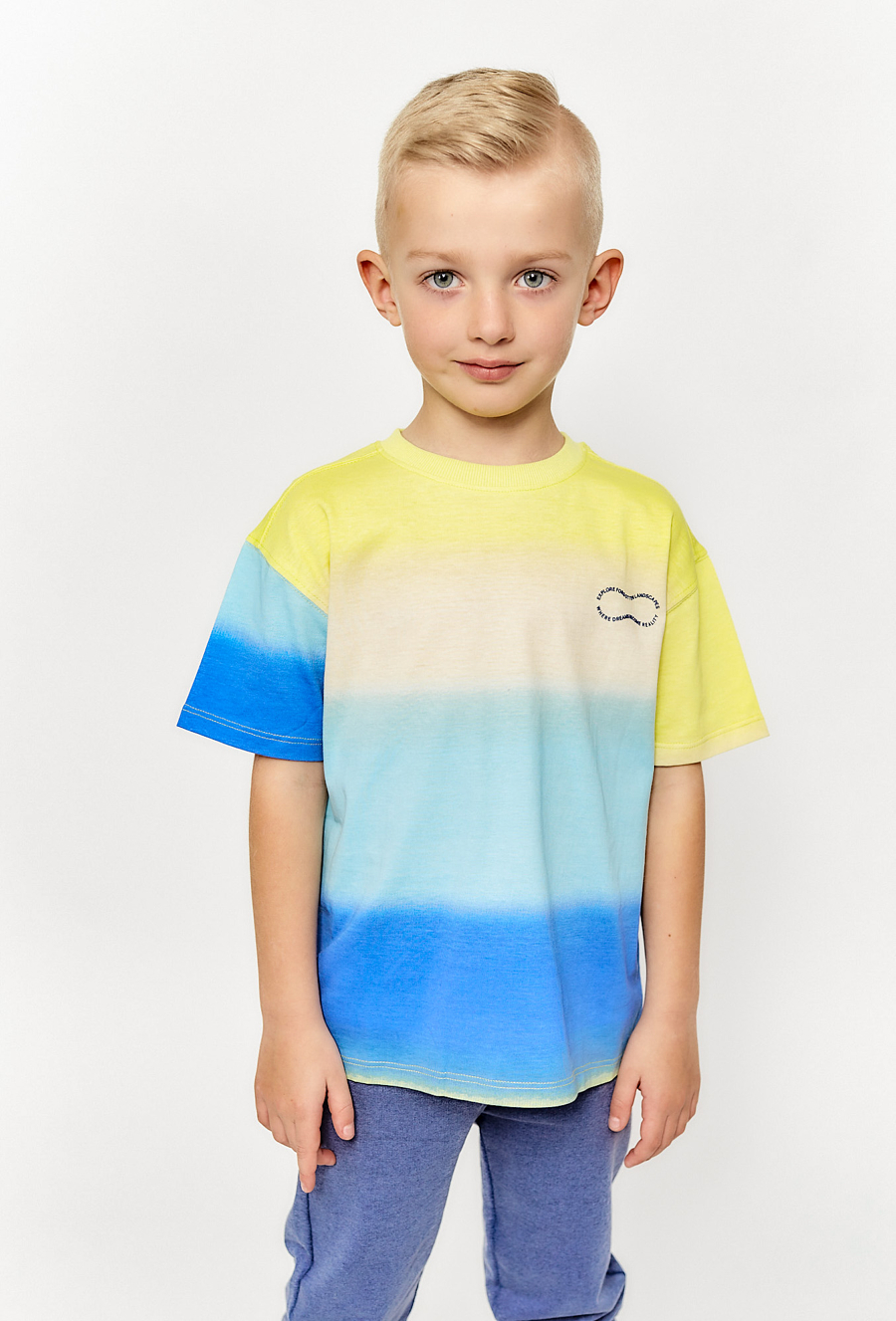 Kolorowy bawełniany t-shirt dla chłopca z efektem ombre