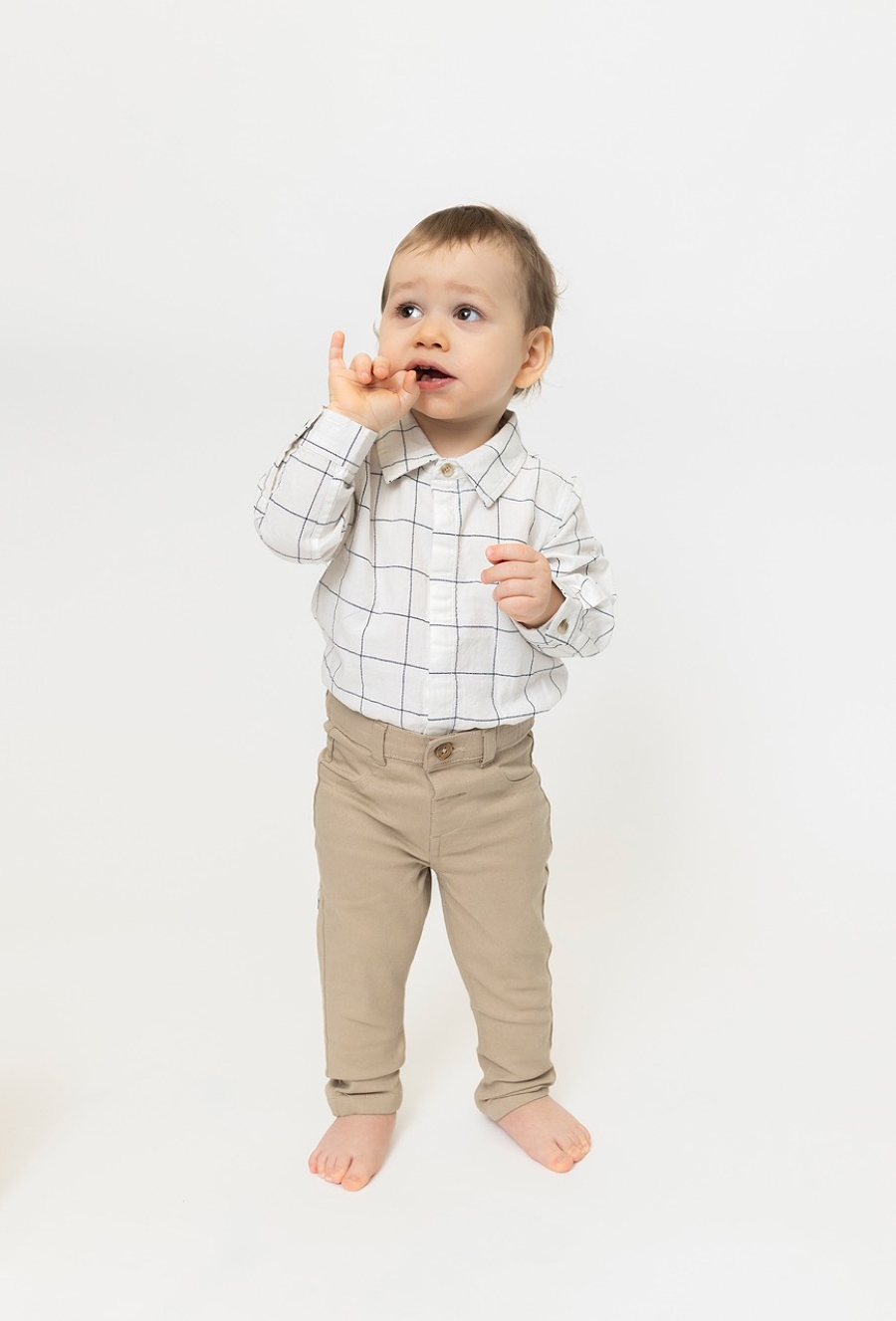 Klasyczne spodnie dla niemowlaka - beżowe