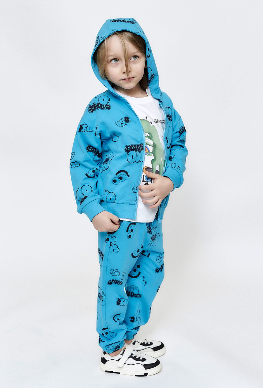 Bluza rozpinana z kapturem