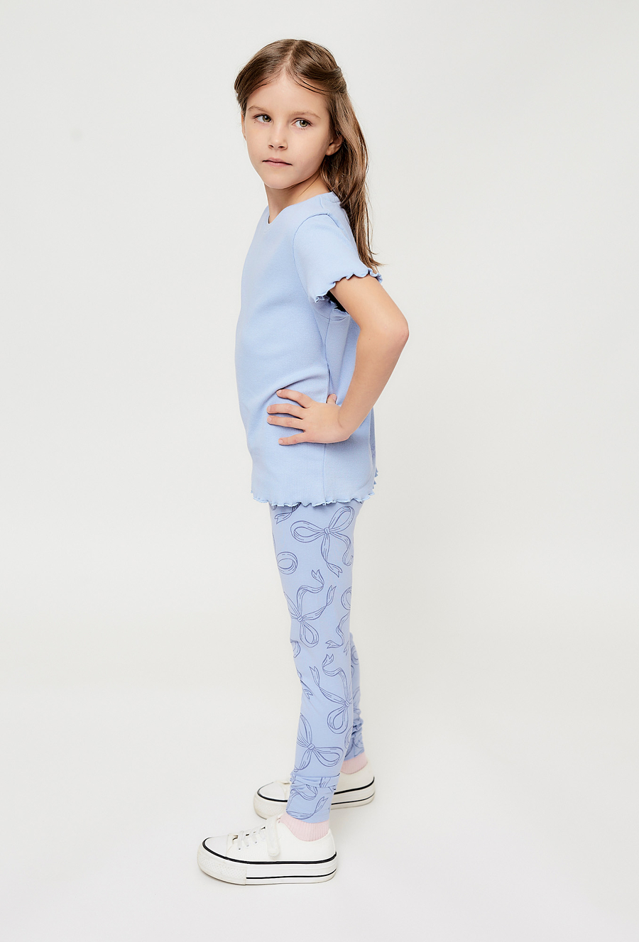 Legginsy dla dziewczynkio - niebieskie z nadrukiem wstążek